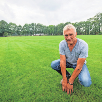 Groene matten, dankzij water en zweet