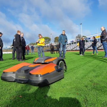 Roadshow maairobot Ceora van Husqvarna